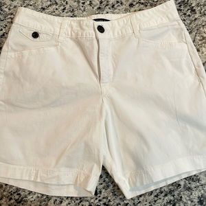 Lee white shorts- like new